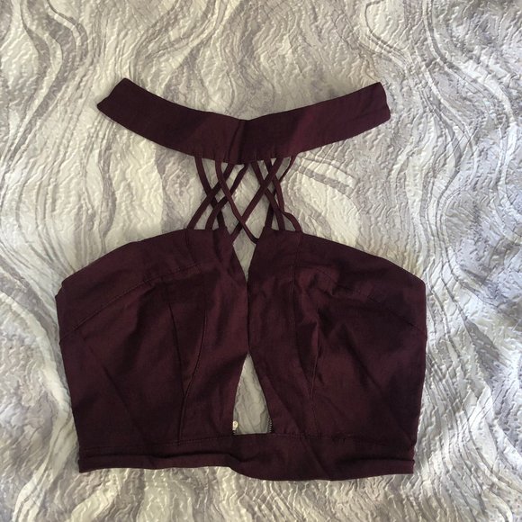 Crop Top 🌵 - Picture 1 of 2